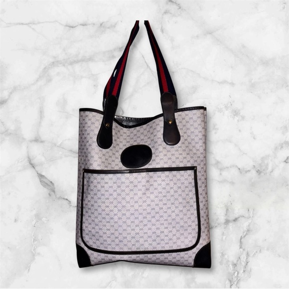 Gucci Handbags - Vintage Gucci Sherry Line Navy Tote